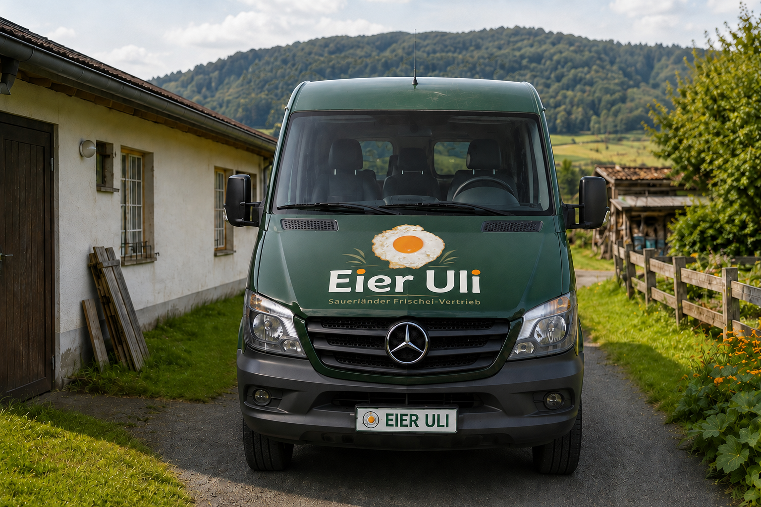 Eier-Uli Lieferwagen auf dem Hof